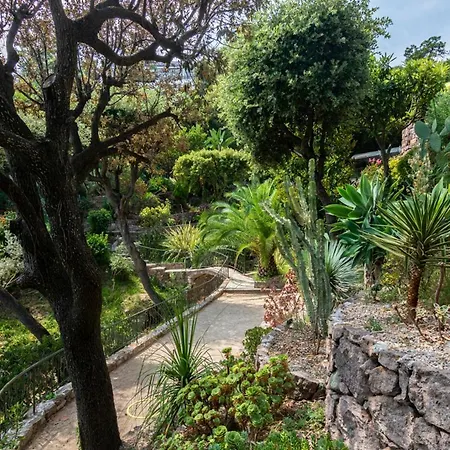 Villa Theoule-sur-mer Sleeps 8 Pool Air Con Wifi *