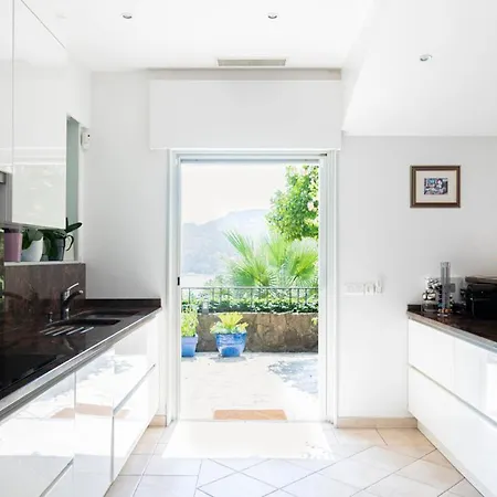 Theoule-sur-mer Sleeps 8 Pool Air Con Wifi *